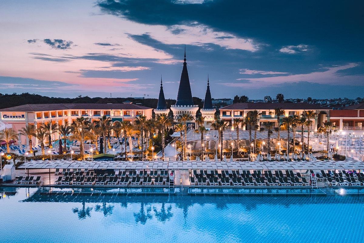 Granada Luxury Hotels — Social-first content for a luxury hotel brand.