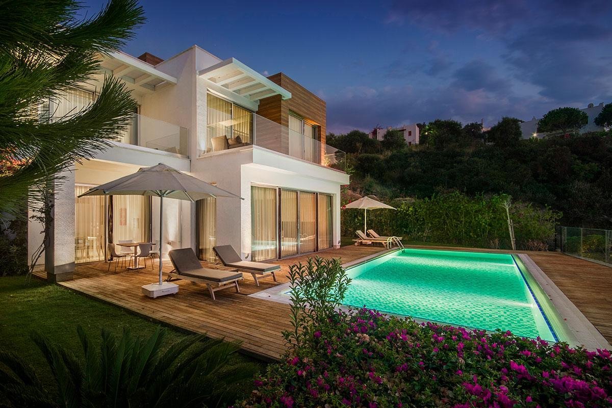 Sirene Hotels — Bringing a modern villa-and-pool aesthetic to a family hospitality brand.